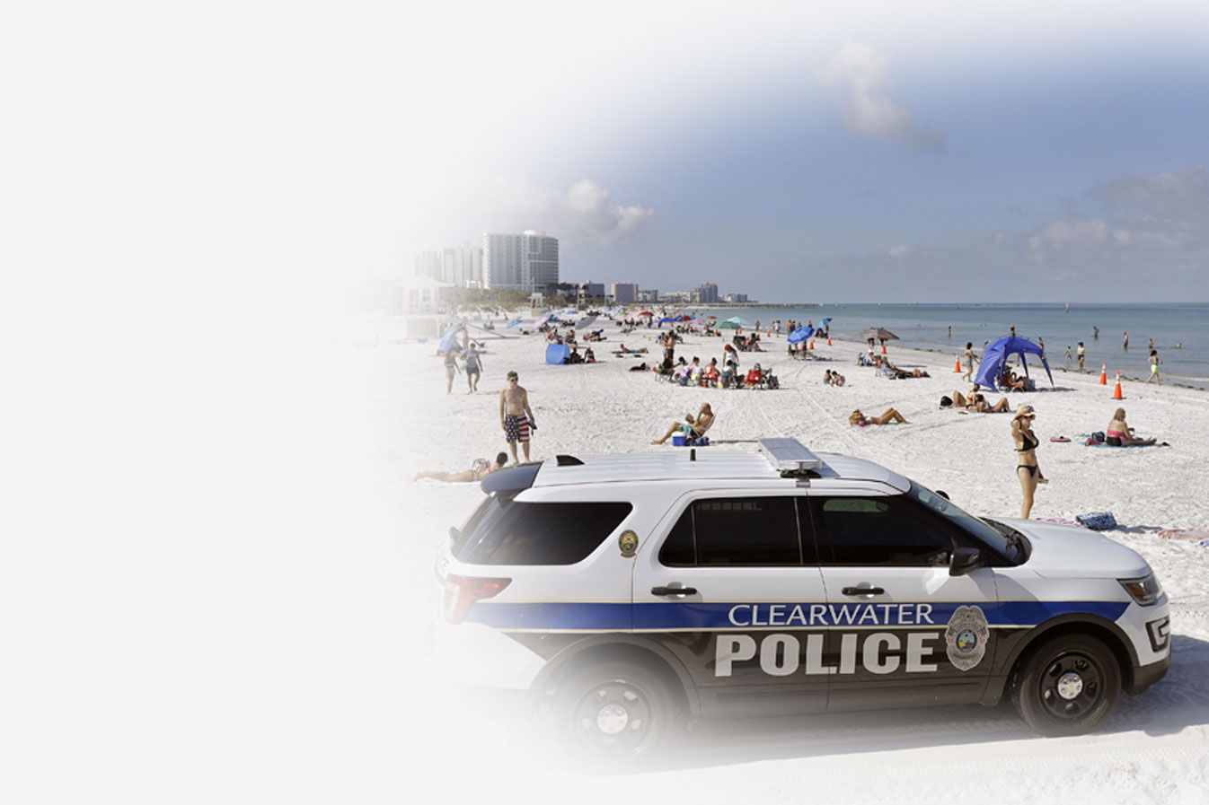 Policías de Florida siguen atropellando a personas en la playa